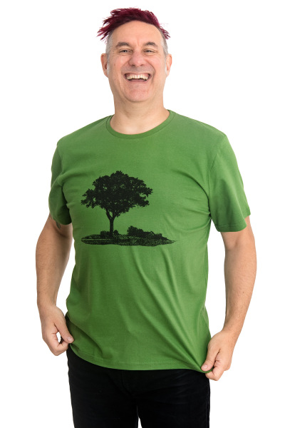 Männershirt Kenia Baum im Oderbruch leaf green L